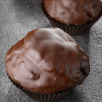 Glace: Offrez  vos amis ces beaux cupcakes glacés recouverts de Nutella.